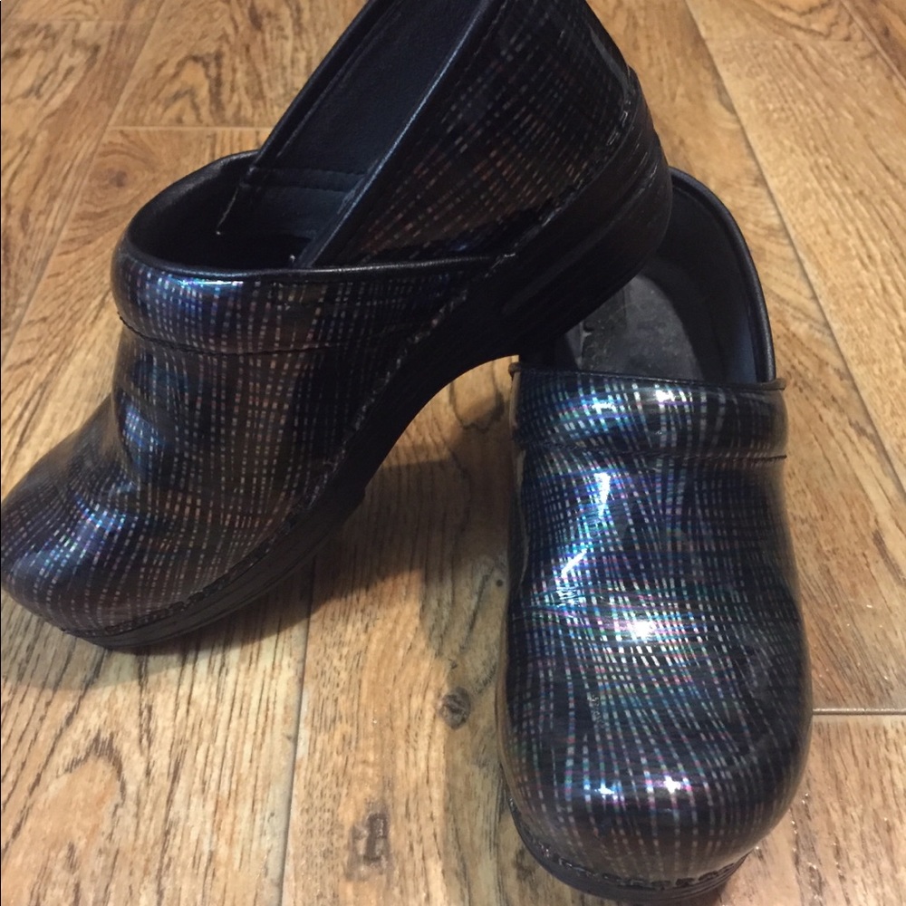 Clogs